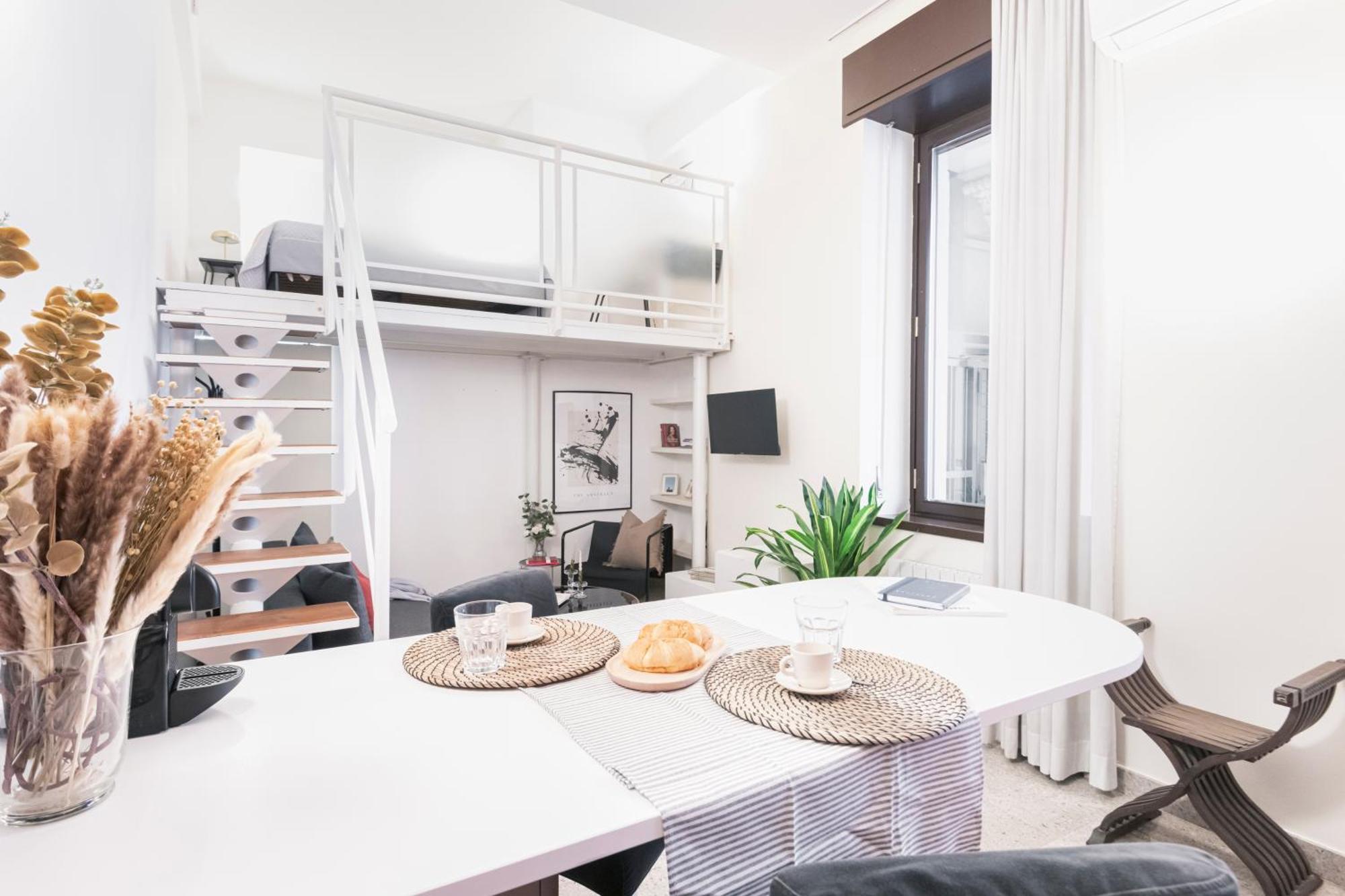 Апартаменты Easylife - Accogliente Monolocale In Via Torino, Posizione Perfetta Per Scoprire La Citta Милан Экстерьер фото